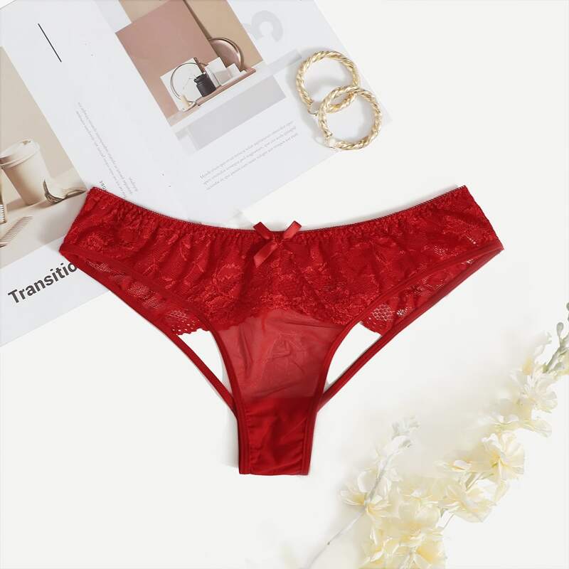 

Plus Cut-out Floral Lace Panty, Red