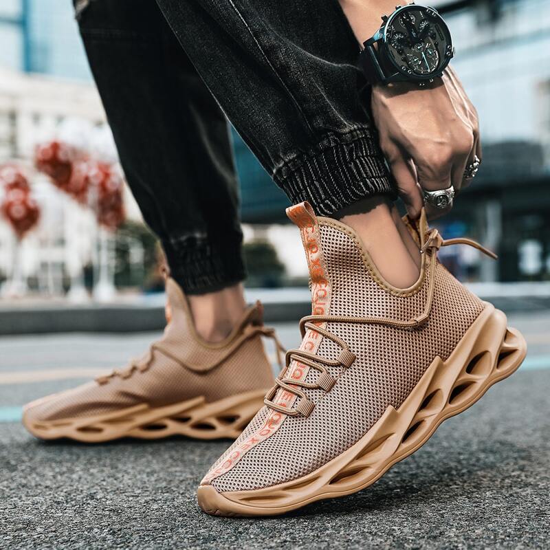 

Guys Letter Graphic Lace Up Front Sneakers, Brown