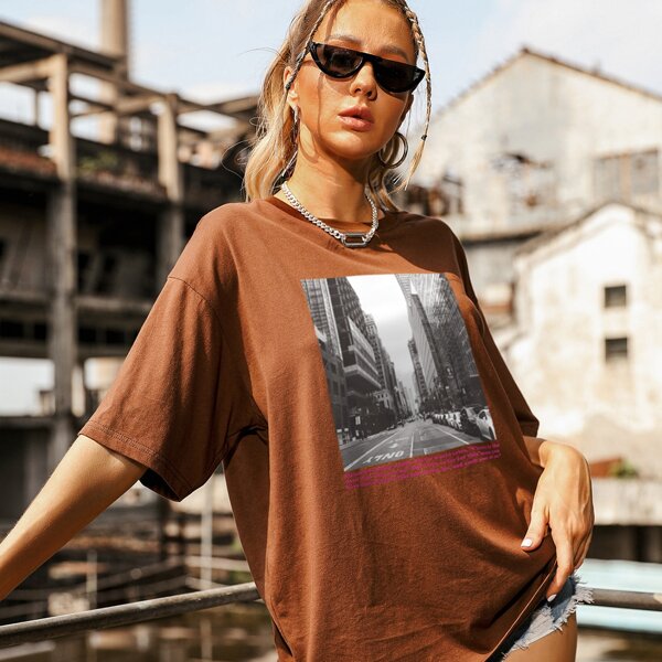 

Slogan Graphic Drop Shoulder Oversized Tee, Brown