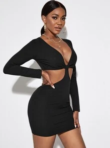 Slaydiva Plunge Neck Ruched Cut-out Bodycon Dress - Black - View 5