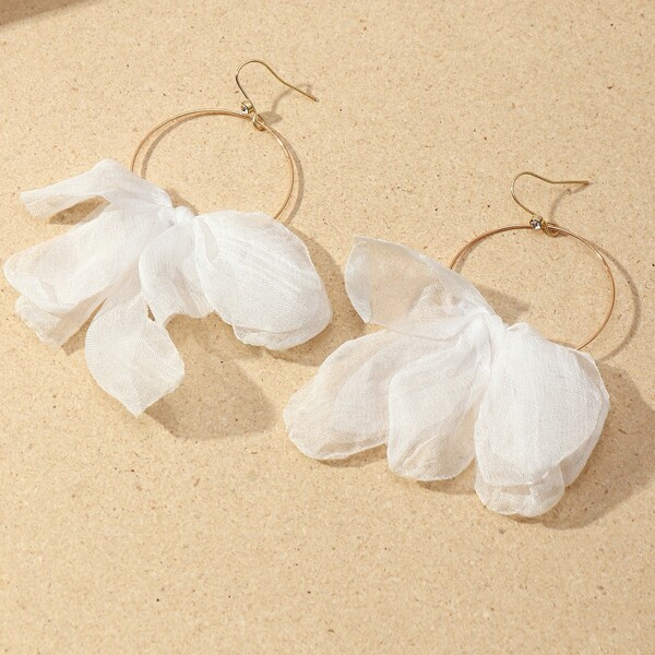 

Fabric Petal Decor Earrings, White