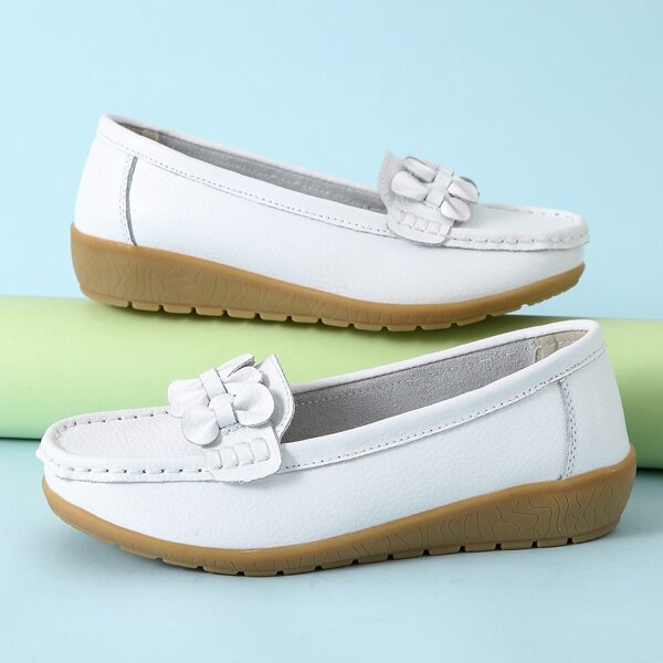 

Minimalist Ruffle Detail Loafer Wedges, White