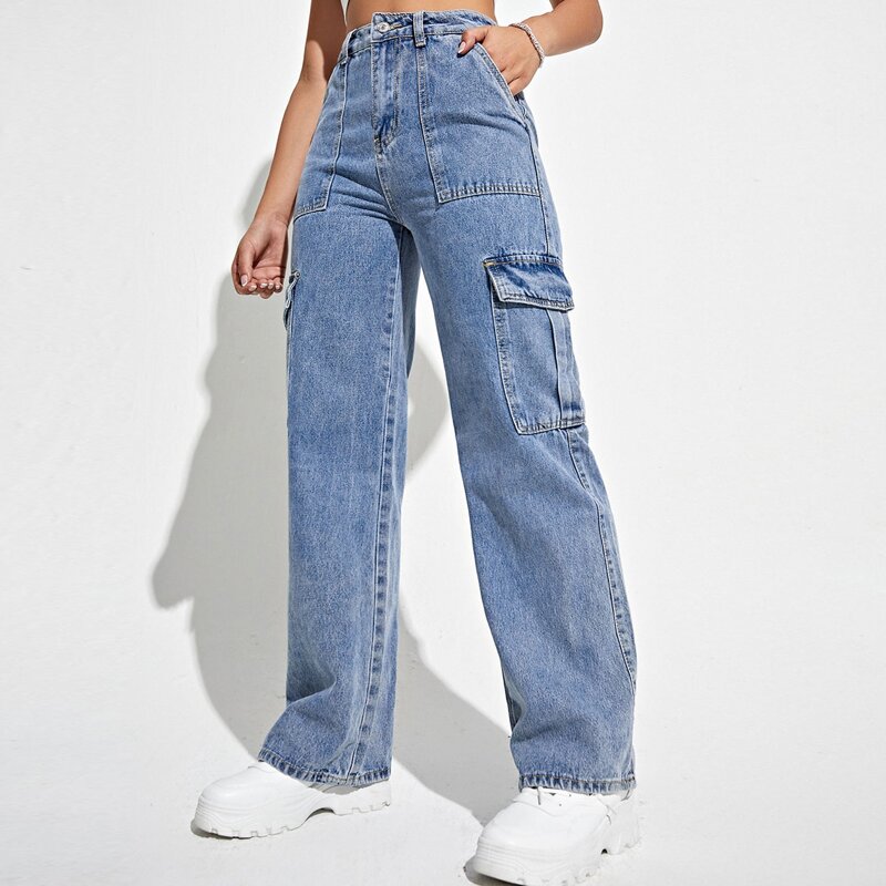 

High Waisted Flap Pocket Cargo Jeans, Light wash