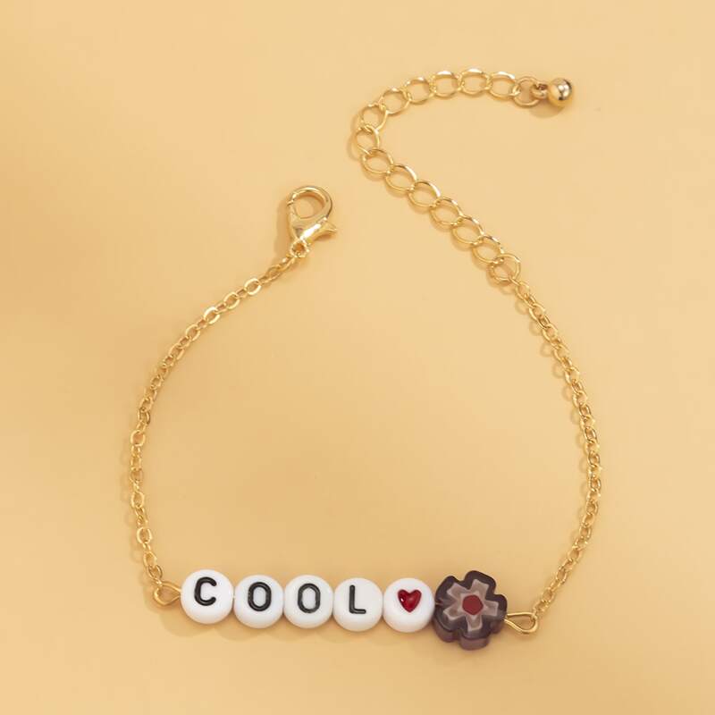 

Letter Graphic Chain Bracelet, Gold