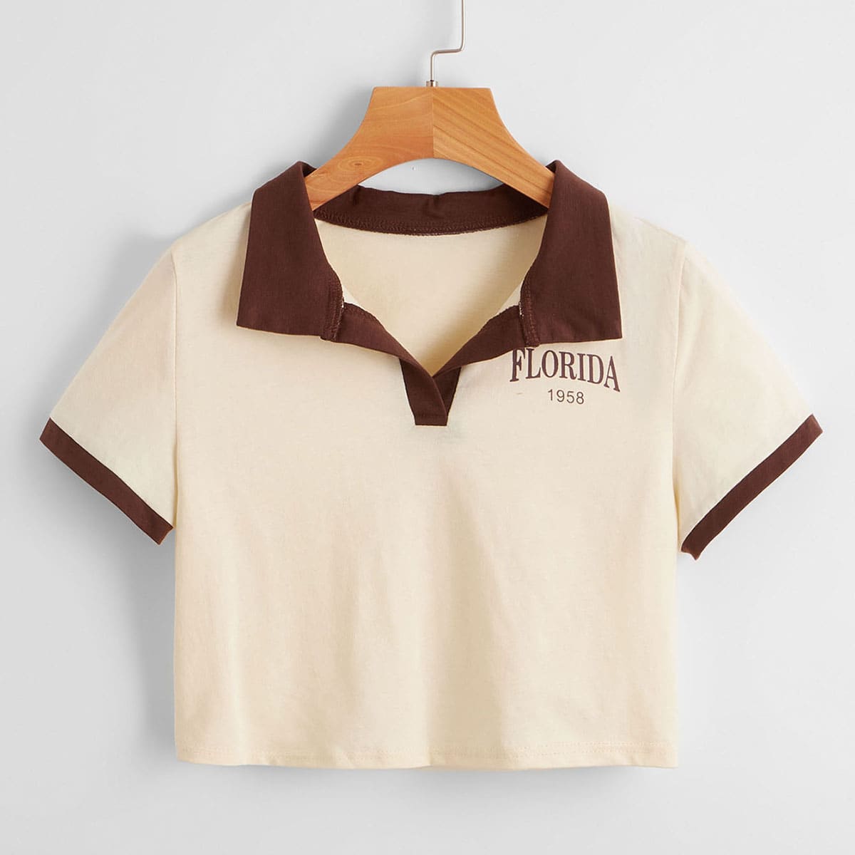 

Letter Contrast Collar Crop Tee, Multicolor
