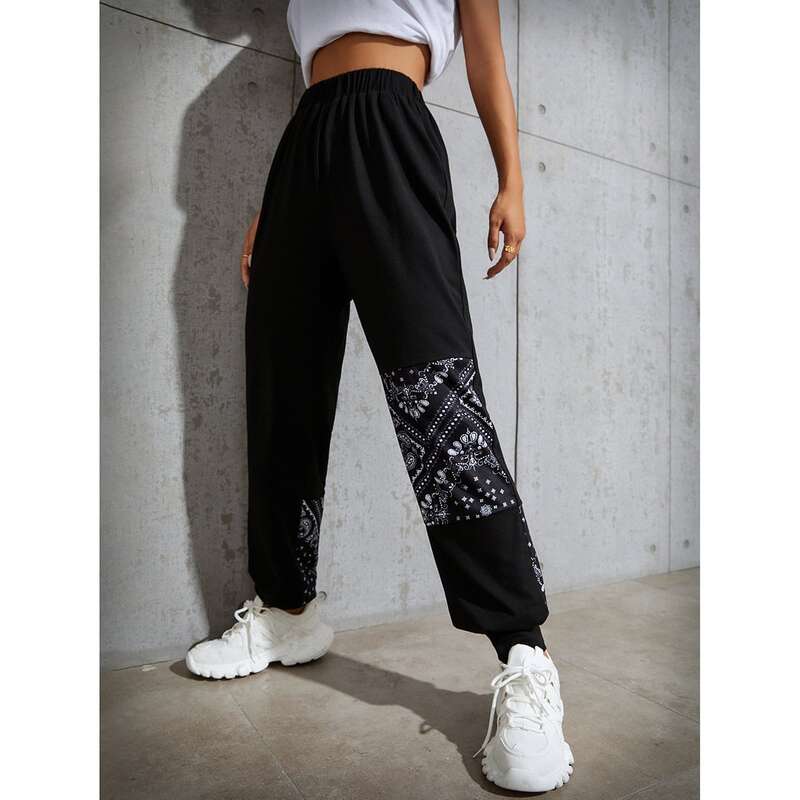

Contrast Scarf Print Elastic Waist Sweatpants, Black