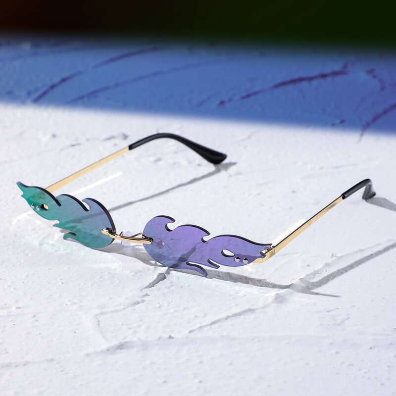

Flame Shaped Sunglasses