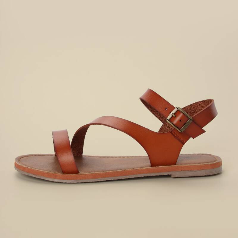 

Buckle Flat Sandals, Brown