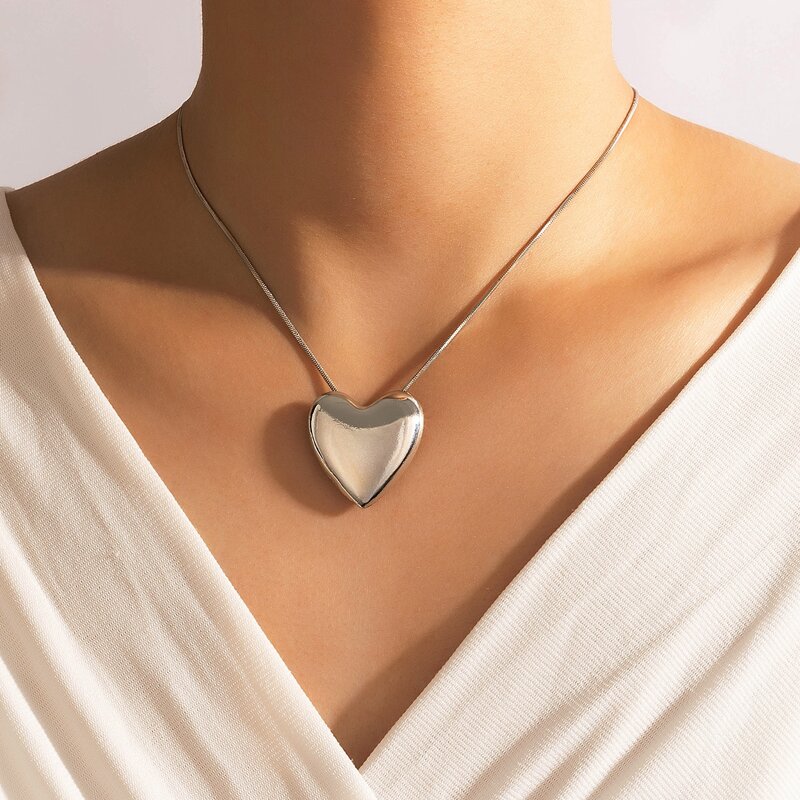 

Heart Pendant Chain Necklace, Silver