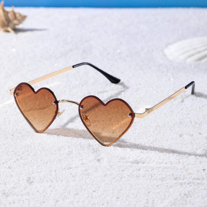 

Heart Frame Sunglasses