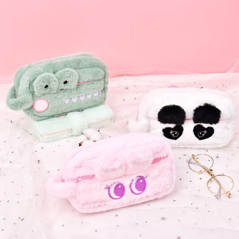 

1pc Cartoon Shaped Random Color Square Makeup Bag, Multicolor