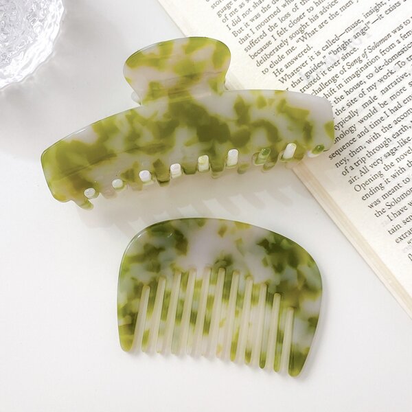 

Acetic Acid Hair Claw & Hair Comb, Green