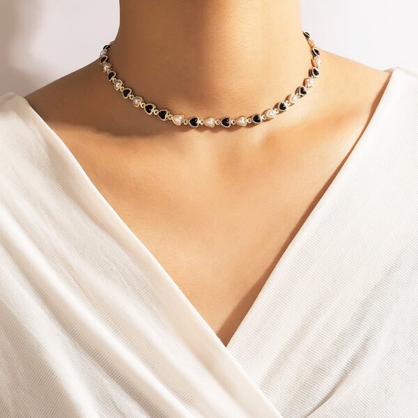 

Heart Detail Necklace, Gold
