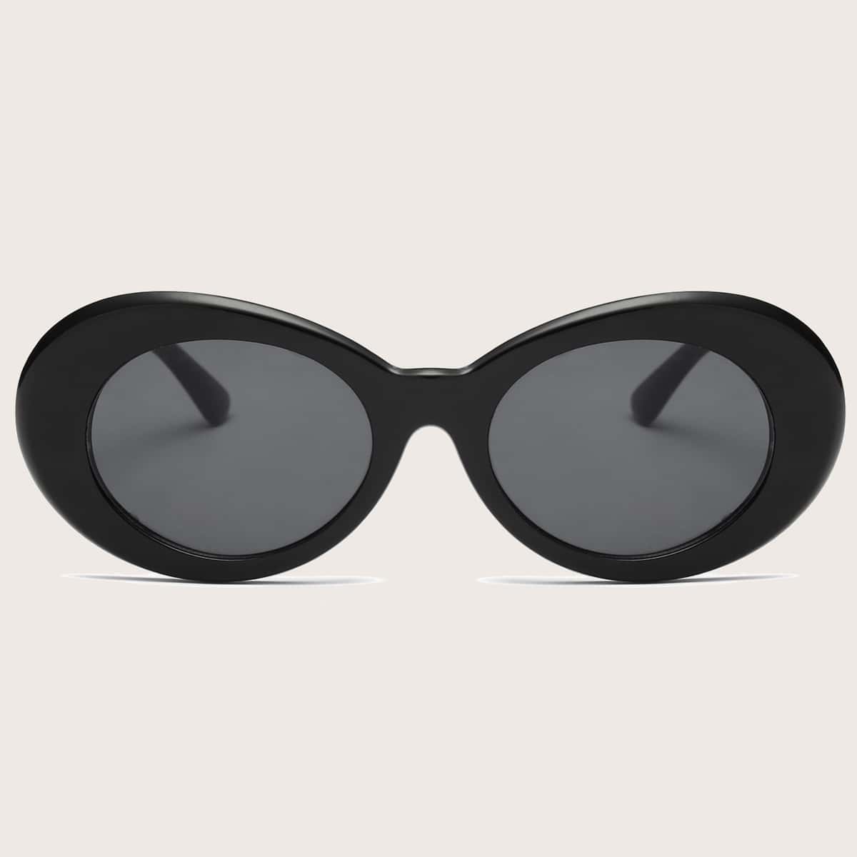 

Cat Eye Frame Tinted Lens Sunglasses