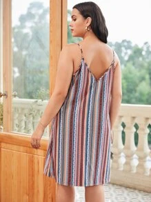 SHEIN VCAY Plus Double V-neck Geo Print Cami Dress - Multicolor - View 2