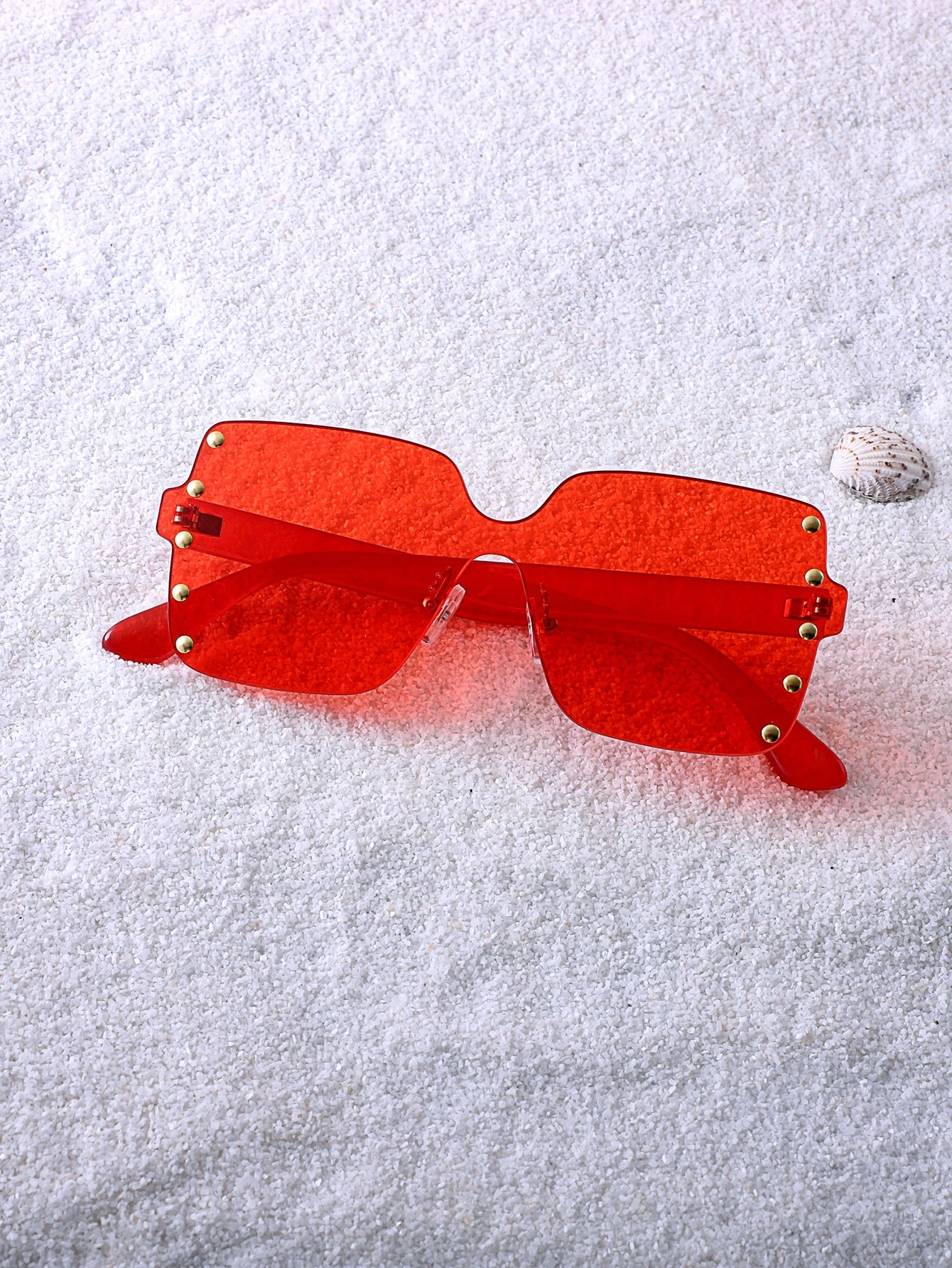 リベット装飾ワンピースサングラス リベット装飾ワンピースサングラス