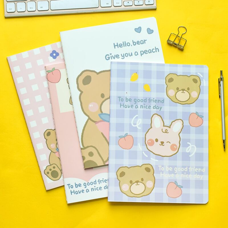 

1pc Cartoon Graphic Random Notebook, Multicolor