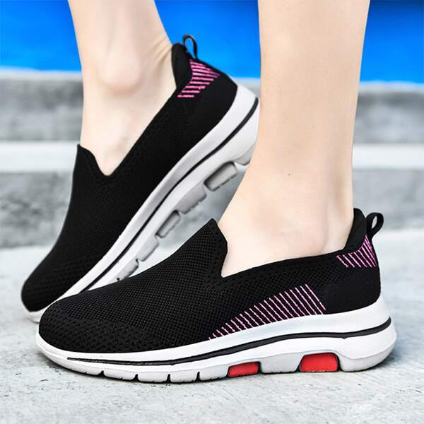 

Lightweight Knit Panel Running Shoes, Black