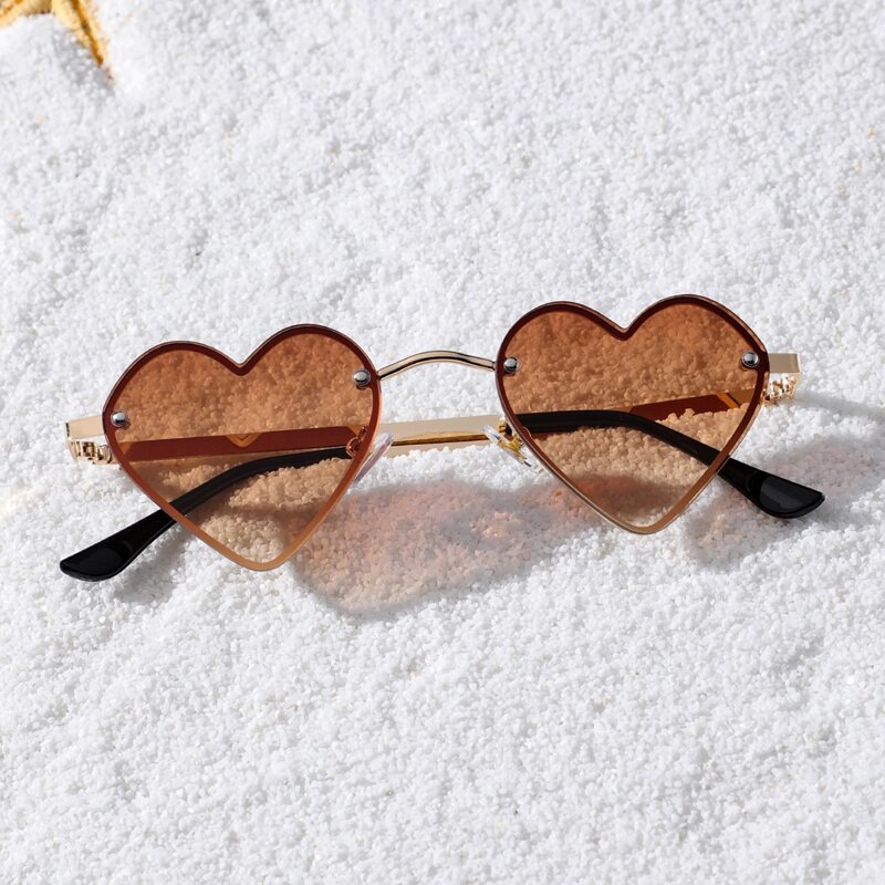

Heart Frame Sunglasses