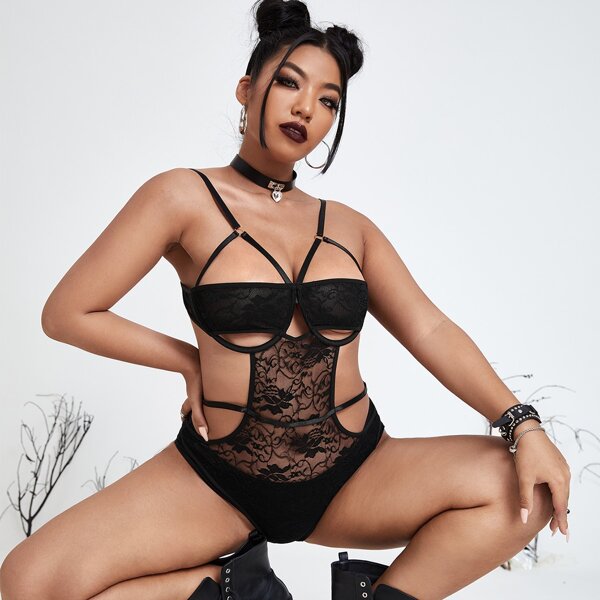 

Plus Cut Out Floral Lace Teddy Bodysuit, Black