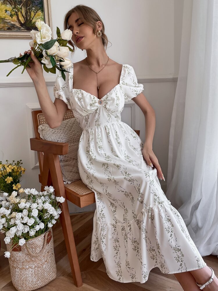Allover Floral Sweetheart Neck Dress 