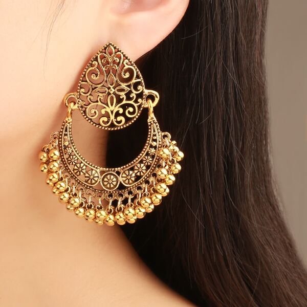 

Hollow Out Alloy Earrings, Gold