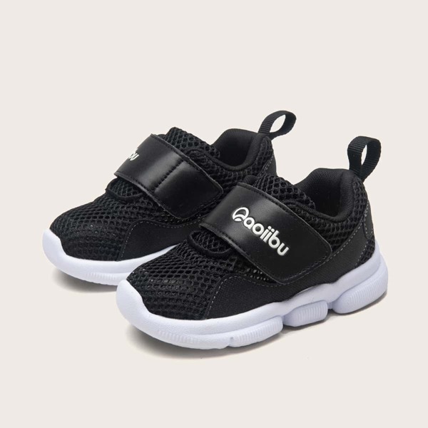

Toddler Boys Letter Graphic Velcro Strap Sneakers, Black
