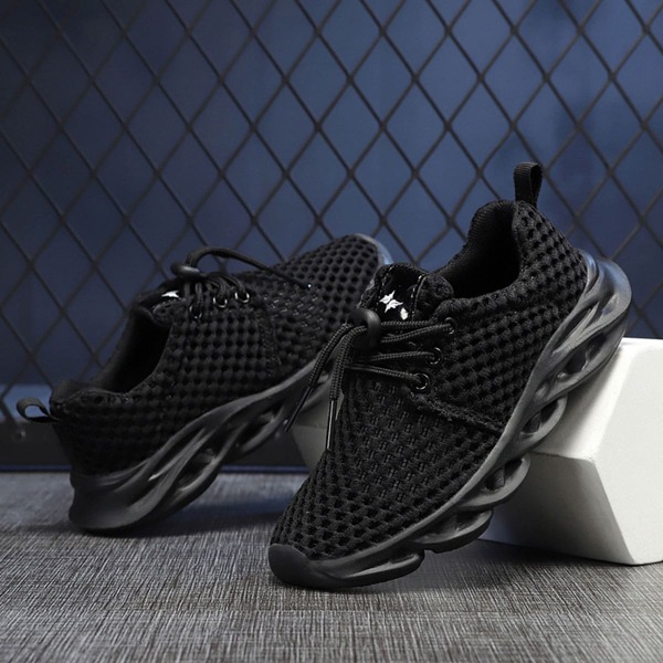 

Boys Lace-up Front Mesh Chunky Sneakers, Black