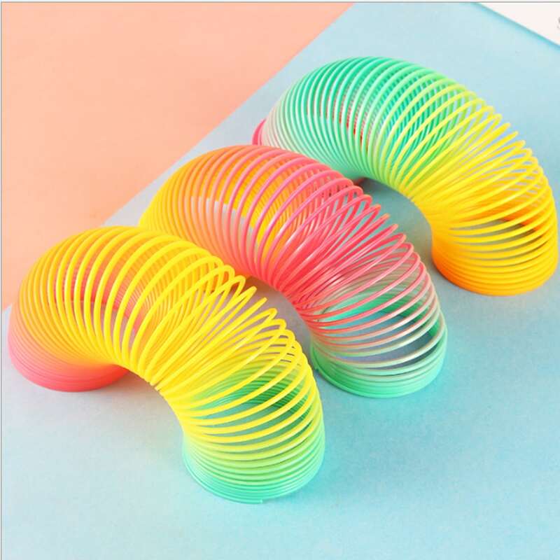 

1pc Random Plastic Rainbow Spring Ring, Multicolor