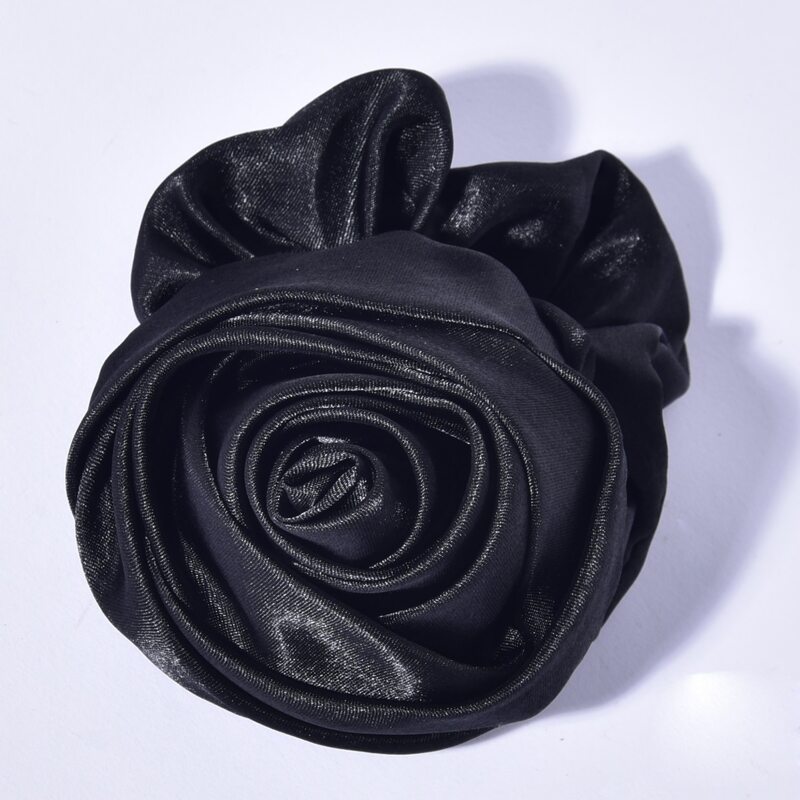 

Floral Design Scrunchie, Black
