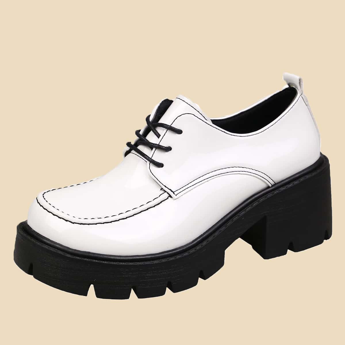 

Lace Up Front Oxford Wedges, White