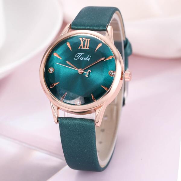 

Rhinestone Decor Round Pointer Quartz Watch