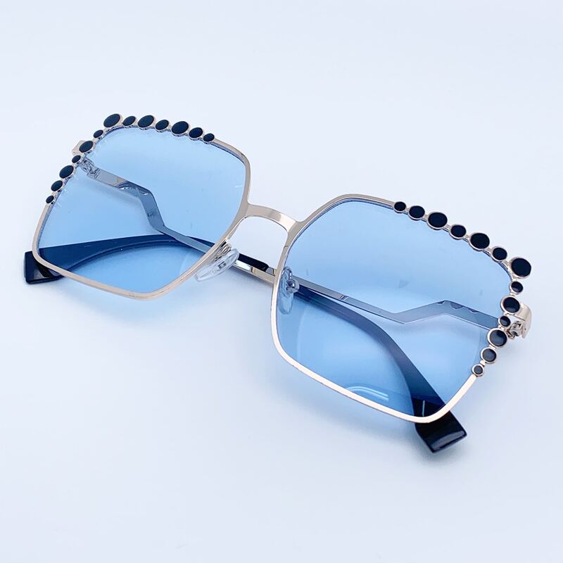 

Tinted Lens Cat Eye Sunglasses