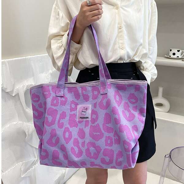 

Leopard Graphic Shoulder Tote Bag, Purple