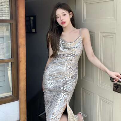 뱀 무늬 레이어드 넥 아랫단 트임 캐미 드레스