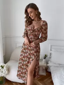 Aveloria 滿身花卉雞心領口高衩連衣裙 - 彩色 - 查看 3