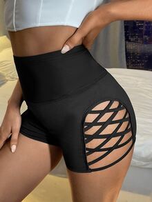 Letter Graphic Criss Cross Biker Shorts - الأسود - مشاهدة 5