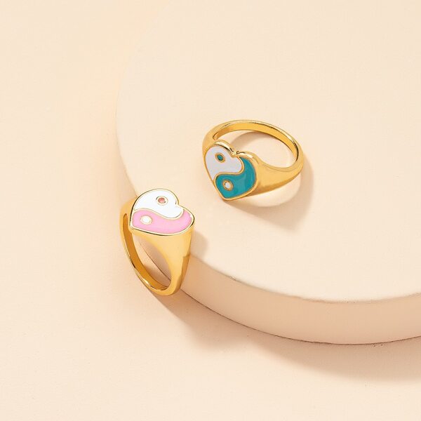 

2pcs Yin & Yang Heart Decor Ring, Multicolor