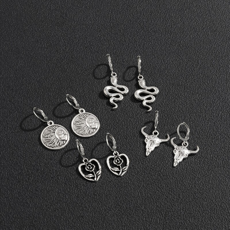 

4pairs Floral Design Earrings, Silver