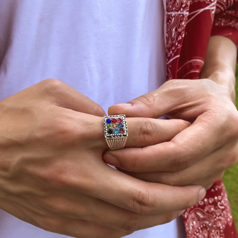 

Guys Rhinestone Decor Ring, Silver