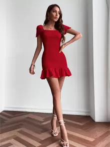 Aveloria Rosie Shirred Ruffle Hem Fitted Dress - Red - View 4
