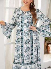 Mulvari Plus Floral Bell Sleeve Dress - Multicolor - View 3