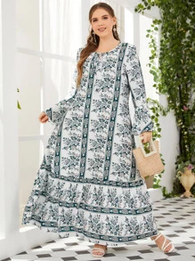 Mulvari Plus Floral Bell Sleeve Dress - Multicolor - View 5