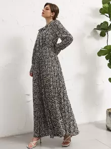 Seusyu 花卉圖案繫帶領百褶A字型連衣裙 - 彩色 - 查看 5