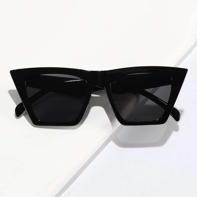 

Cat Eye Frame Sunglasses