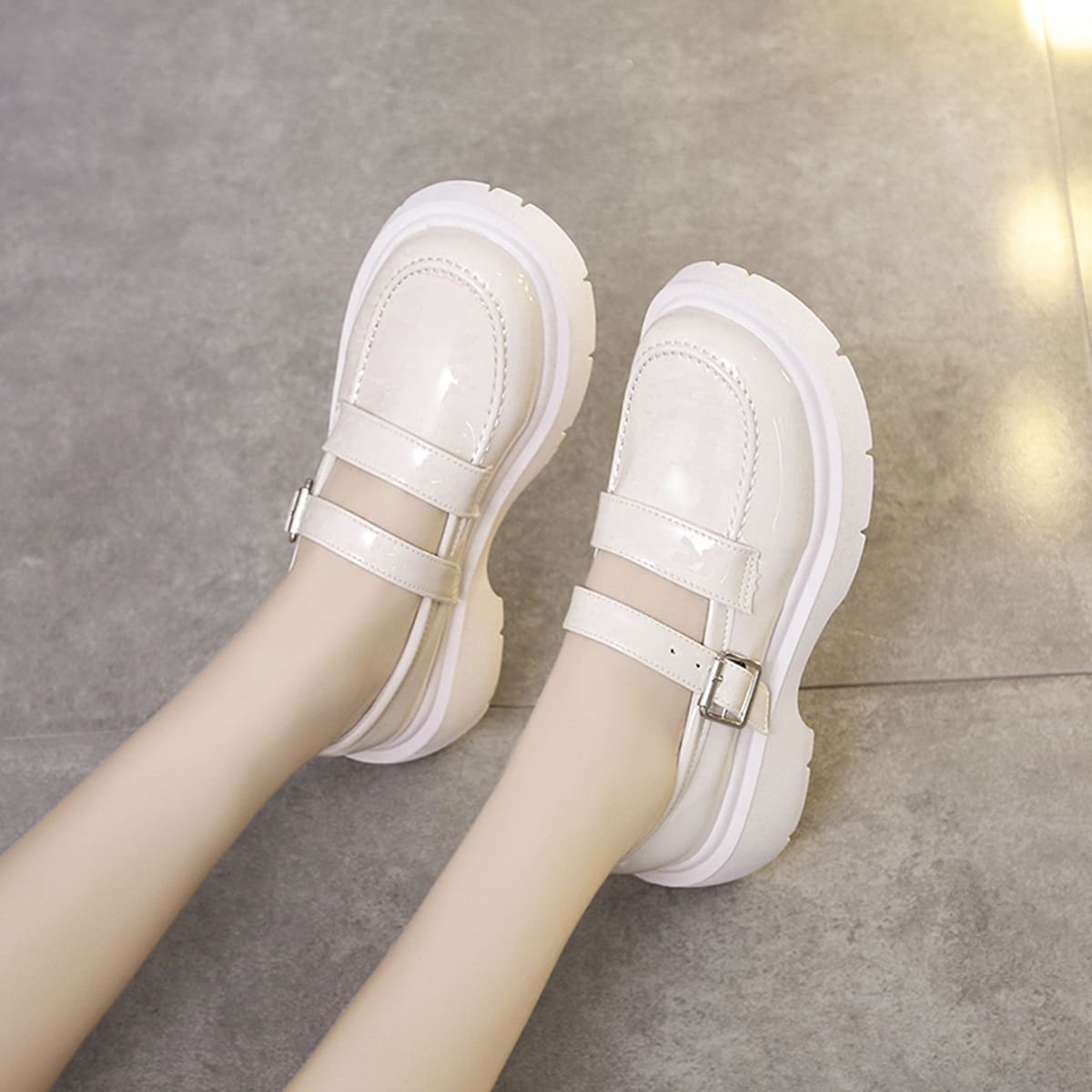 

Minimalist Buckle Decor Mary Janes, Beige