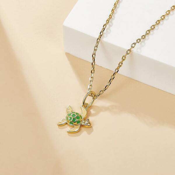 

18K Gold Plated Tortoise Charm Necklace