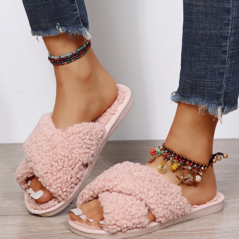 

Criss Cross Slippers, Pink