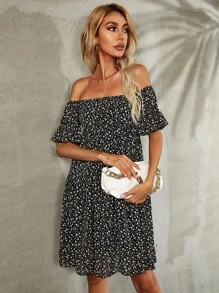 Vestido De Flores Con Hombro Descubierto, Busto Fruncido Y Mangas Acampanadas - Multicolor - Ver 4