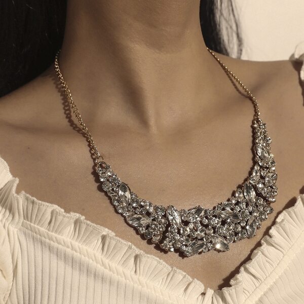

Rhinestone Decor Necklace, Gold